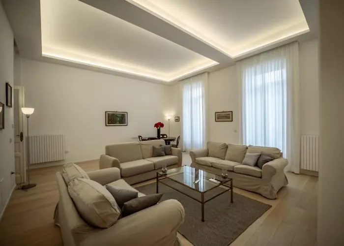 Luxury In Naples